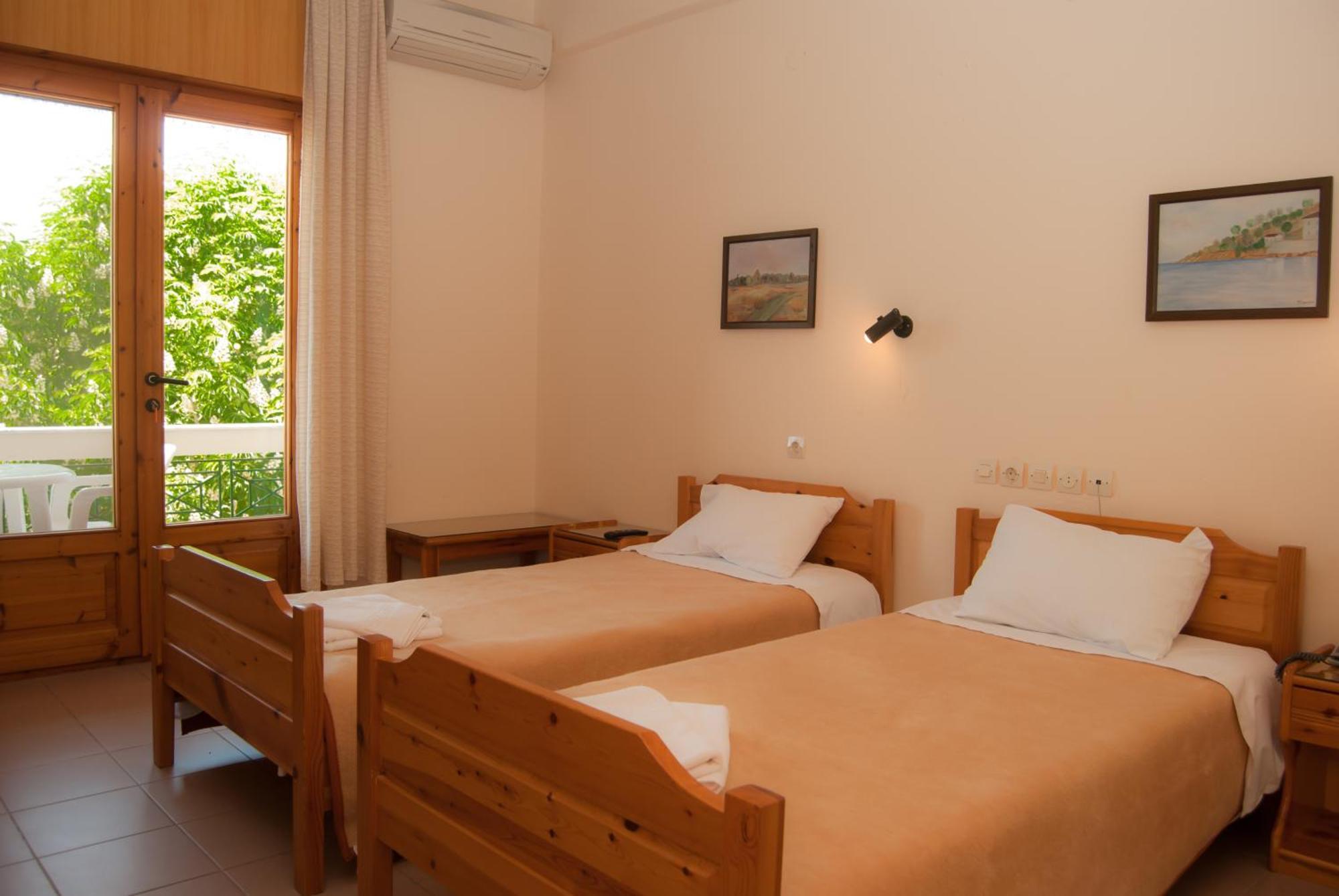 Yannis Hotel Krinídhes Dış mekan fotoğraf