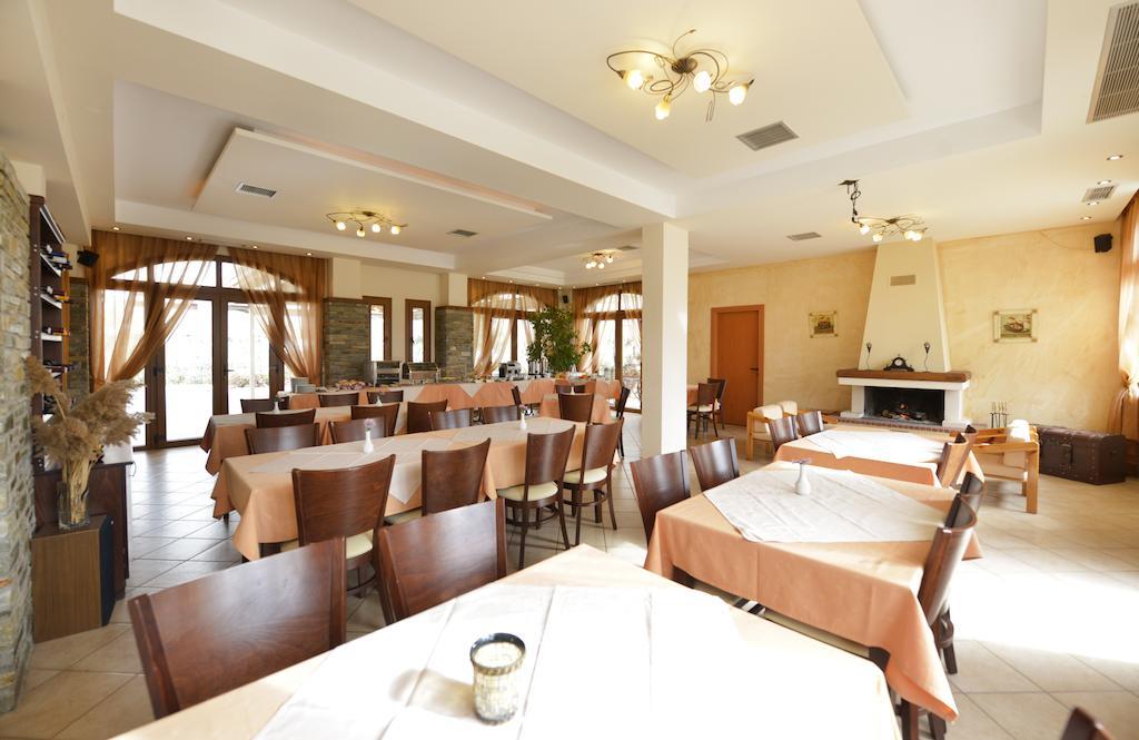 Yannis Hotel Krinídhes Dış mekan fotoğraf