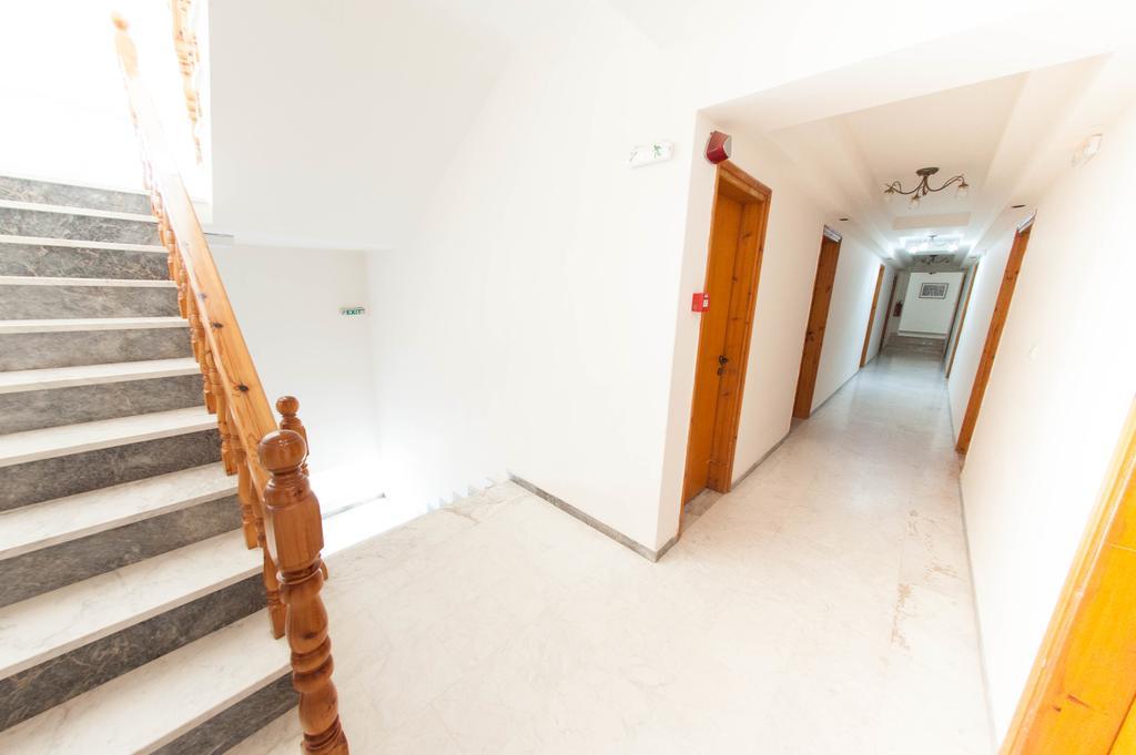 Yannis Hotel Krinídhes Dış mekan fotoğraf