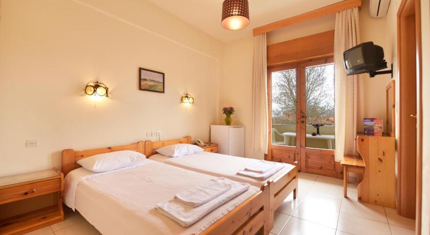 Yannis Hotel Krinídhes Oda fotoğraf